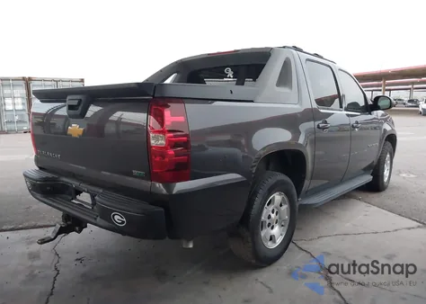 2011 Chevrolet Avalanche 1500 Ls from USA, damaged, VIN 3GNMCEE02BG154570